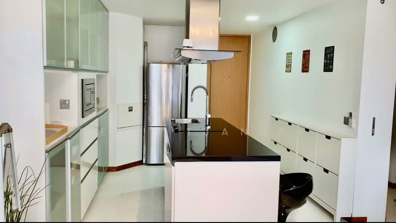 The Clift, 21 McCallum Street, 1 Bedroom, 517 sqft, Apartment For Rent, by Merry Tjandra, 500091724 - Kitchen - PropertyGuru.com.sg