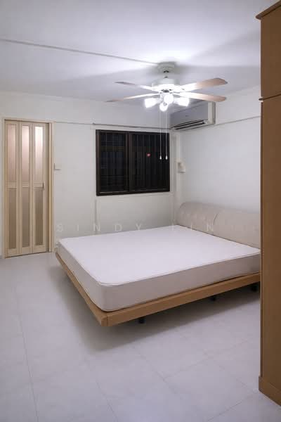 351 Clementi Avenue 2 HDB Flat For Sale at S$ 525,000 | PropertyGuru Singapore - Bedroom