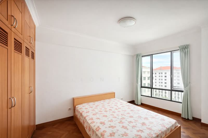 Hillbrooks Condominium For Sale at S$ 1,998,888 | PropertyGuru Singapore - Bedroom