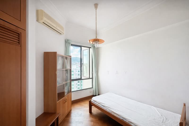 Hillbrooks Condominium For Sale at S$ 1,998,888 | PropertyGuru Singapore - Bedroom