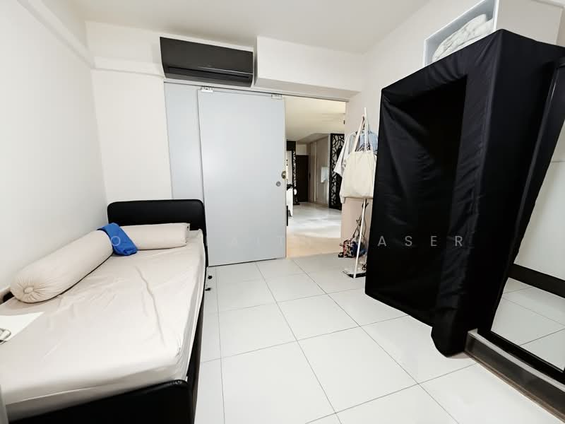 487 Admiralty Link HDB Flat For Sale at S$ 520,000 | PropertyGuru Singapore - Bedroom