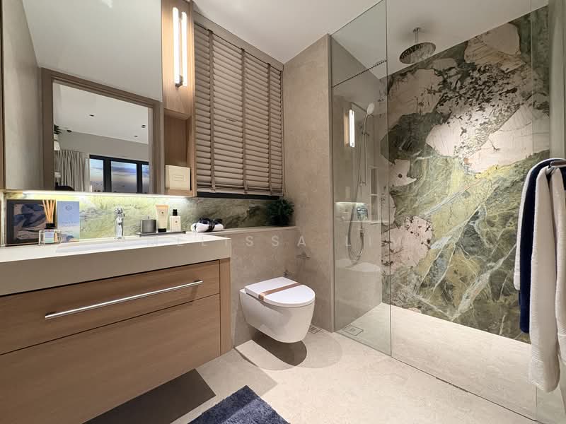 Vela Bay, 1 Bayshore Walk, Bedok / Upper East Coast, 4 Bedrooms, 1,173 sqft, Condominium For Sale, by Melissa Lim, 500091779 - Bathroom - PropertyGuru.com.sg