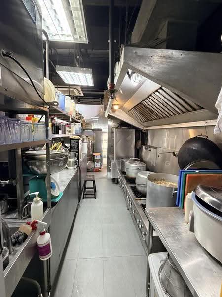 Hotel Boss, 500 Jalan Sultan, Farrer Park / Serangoon Rd, 1,206 sqft, Food & Beverage For Rent, by Karen Tang, 500091781 - Kitchen - CommercialGuru.com.sg