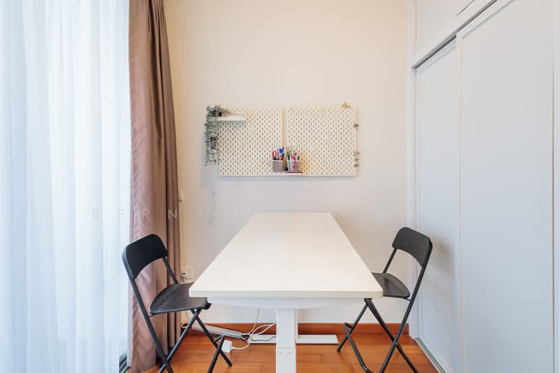 The Hillier Condominium For Sale at S$ 1,450,000 | PropertyGuru Singapore - Study