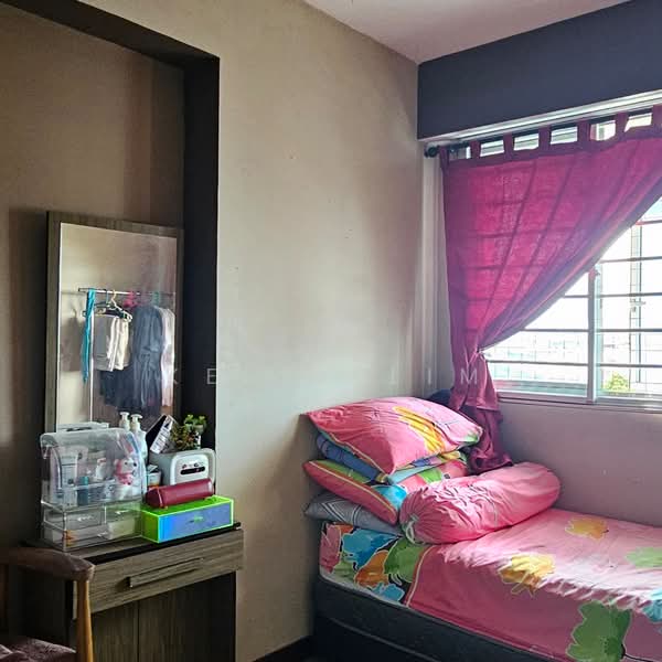 988A Buangkok Green, 988A Buangkok Green, 3 Bedrooms, 1,001 sqft, HDB Flat For Sale, by Kelly Lim, 500091799 - Bedroom - PropertyGuru.com.sg