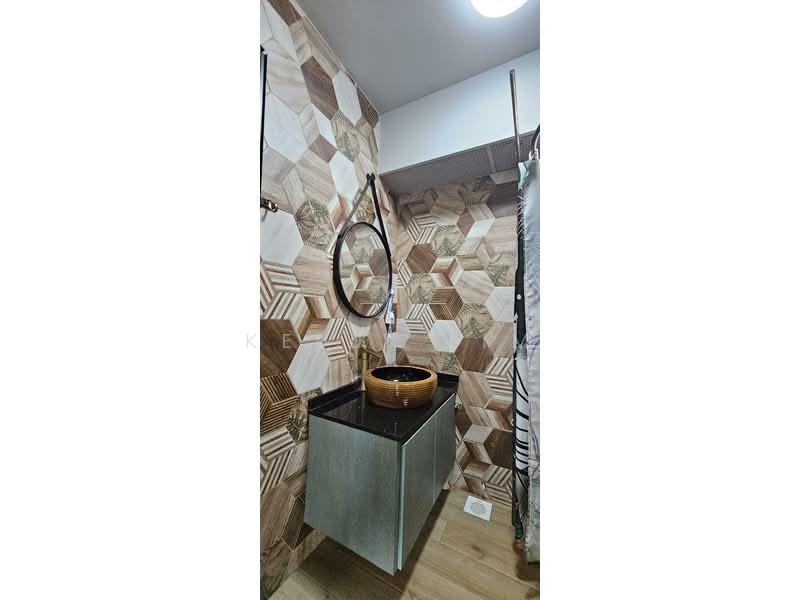 988A Buangkok Green, 988A Buangkok Green, 3 Bedrooms, 1,001 sqft, HDB Flat For Sale, by Kelly Lim, 500091799 - Bathroom - PropertyGuru.com.sg
