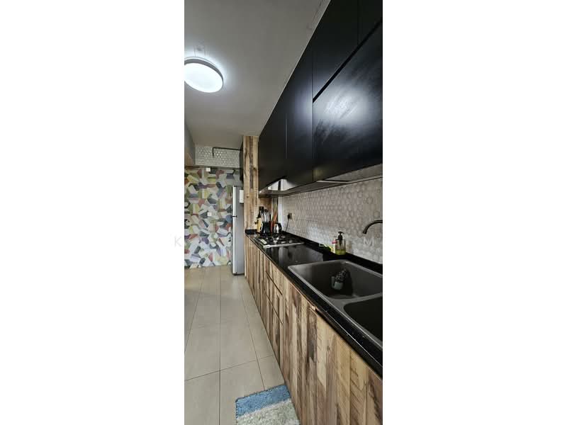 988A Buangkok Green, 988A Buangkok Green, 3 Bedrooms, 1,001 sqft, HDB Flat For Sale, by Kelly Lim, 500091799 - Kitchen - PropertyGuru.com.sg