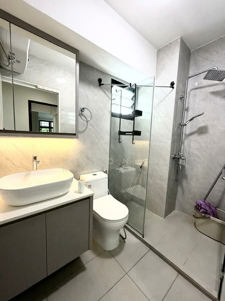 483 Admiralty Link, 483 Admiralty Link, 3 Bedrooms, 1,184 sqft, HDB Flat For Rent, by JohnsonBolehPakai ., 500091814 - Bathroom - PropertyGuru.com.sg