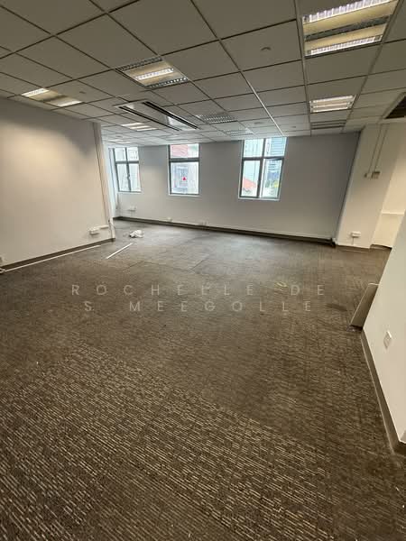 Tan Chong Tower, 15 Queen Street, 1,055 sqft, Office For Rent, by Rochelle De S Meegolle, 500091816 - Interior - CommercialGuru.com.sg