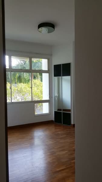 Parbury Hill Condominium Condominium For Sale at S$ 1,650,000 | PropertyGuru Singapore - Bedroom