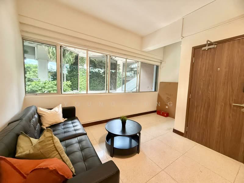 148 Pasir Panjang Road, , Room Rental, 200 sqft, Shophouse For Rent, by Young Chng, 500091826 - Living Room - PropertyGuru.com.sg