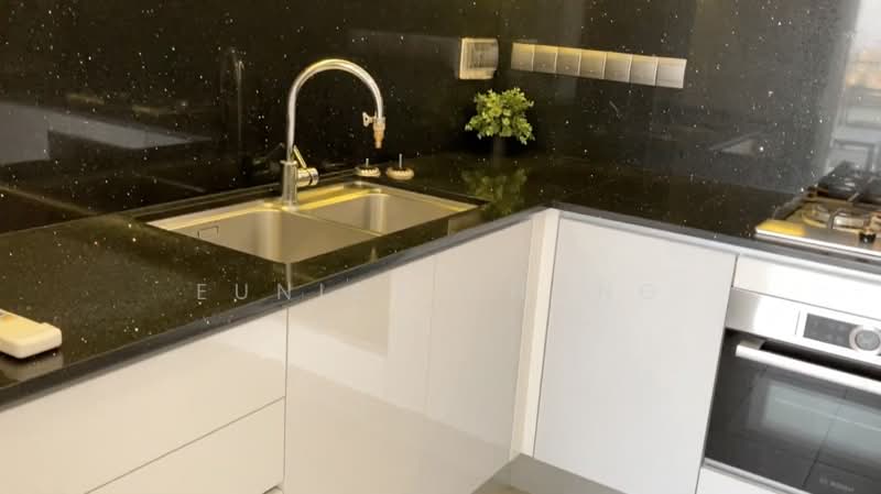 Kallang Riverside, 51 Kampong Bugis, 2 Bedrooms, 1,001 sqft, Condominium For Rent, by Eunice Chong, 500091830 - Kitchen - PropertyGuru.com.sg