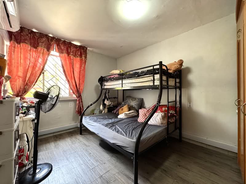 613 Hougang Avenue 8 HDB Flat For Sale at S$ 520,000 | PropertyGuru Singapore