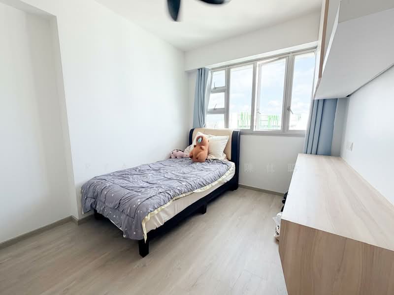 182B Woodlands Street 13, 182B Woodlands Street 13, 4 Bedrooms, 1,290 sqft, HDB Flat For Sale, by Ryan Tan 陳仕聪, 500091841 - Bedroom - PropertyGuru.com.sg