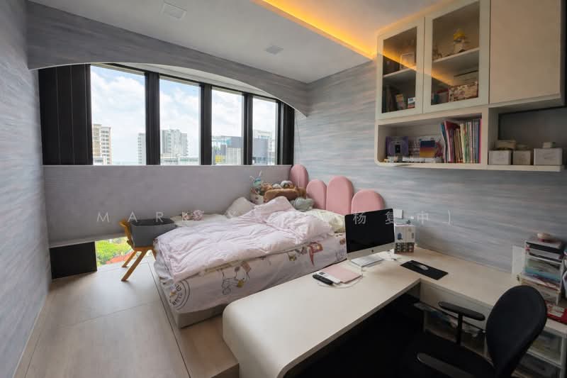 LIV @ MB Condominium For Sale at S$ 2,450,000 | PropertyGuru Singapore - Common Bedroom