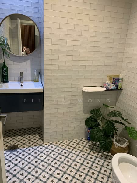 E-Centre @ Redhill, 3791 Jalan Bukit Merah, 1,012 sqft, Light Industrial (B1) For Rent, by Eileen Wong, 500091861 - Bathroom - CommercialGuru.com.sg