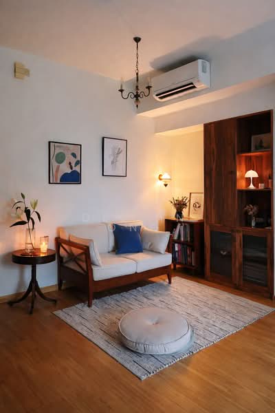 The Sixth Avenue Residences Condominium For Sale at S$ 2,500,000 | PropertyGuru Singapore - Living Room