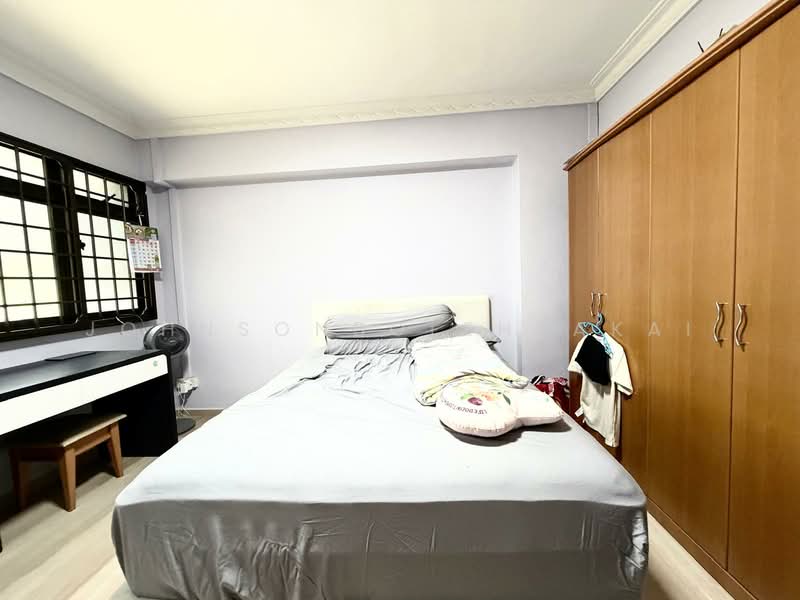 575 Woodlands Drive 16 HDB Flat For Sale at S$ 530,303 | PropertyGuru Singapore - Bedroom