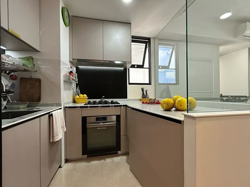 Sengkang Grand Residences Condominium For Sale at S$ 2,050,000 | PropertyGuru Singapore - Kitchen