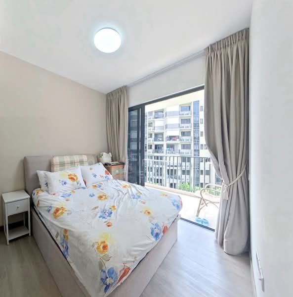 Sengkang Grand Residences Condominium For Sale at S$ 2,050,000 | PropertyGuru Singapore - Bedroom