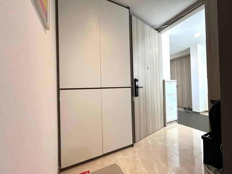 Sengkang Grand Residences Condominium For Sale at S$ 2,050,000 | PropertyGuru Singapore - Entrance