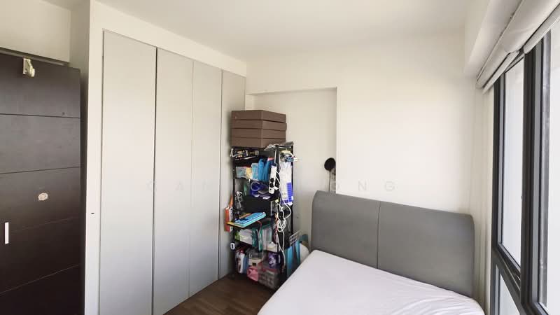 311C Clementi Avenue 4 HDB Flat For Sale at S$ 1,138,000 | PropertyGuru Singapore - Bedroom