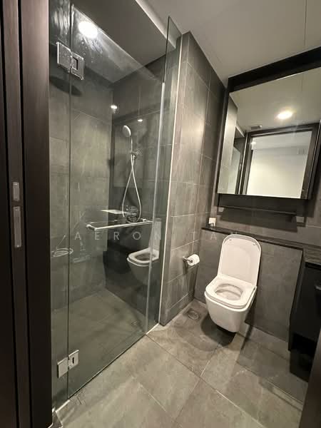 Park Colonial Condominium For Sale at S$ 1,499,000 | PropertyGuru Singapore - Bathroom