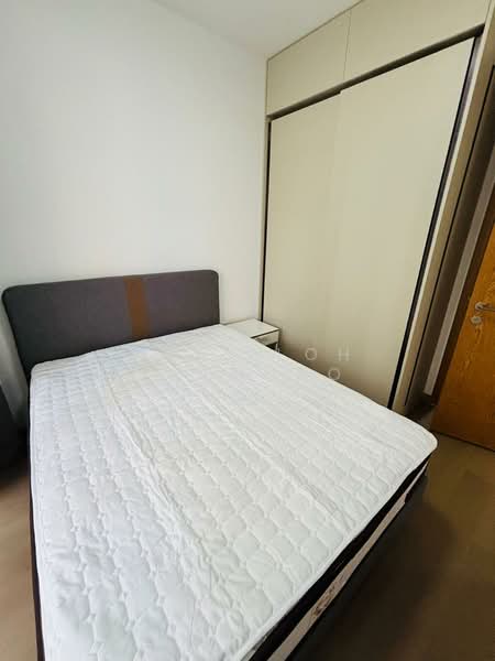 Penrose Condominium For Sale at S$ 1,800,000 | PropertyGuru Singapore - Bedroom