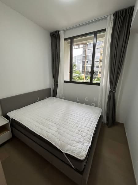 Penrose Condominium For Sale at S$ 1,800,000 | PropertyGuru Singapore - Bedroom
