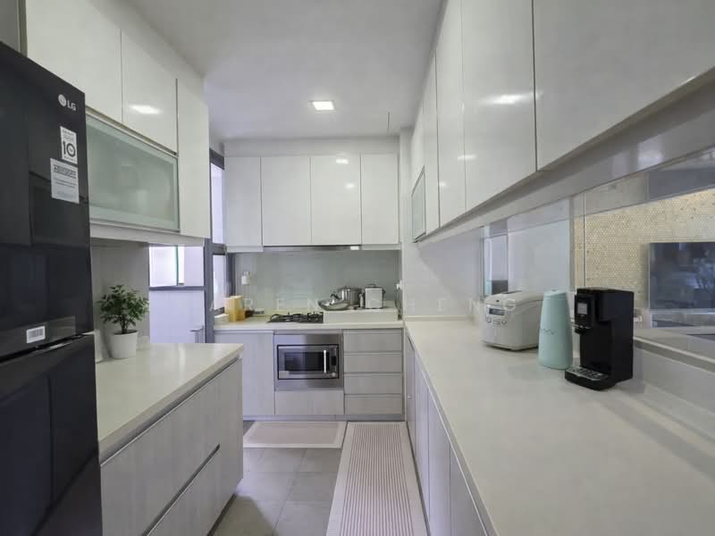 The Canopy Executive Condominium For Sale at S$ 1,625,000 | PropertyGuru Singapore - Kitchen