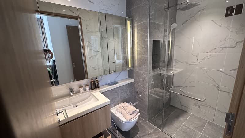 Sanctuary @ Newton, 2 Surrey Rd, 2 Bedrooms, 807 sqft, Condominium For Rent, by Megan Tan, 500091988 - Bathroom - PropertyGuru.com.sg