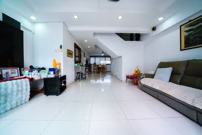 For Sale - 634 Hougang Avenue 8