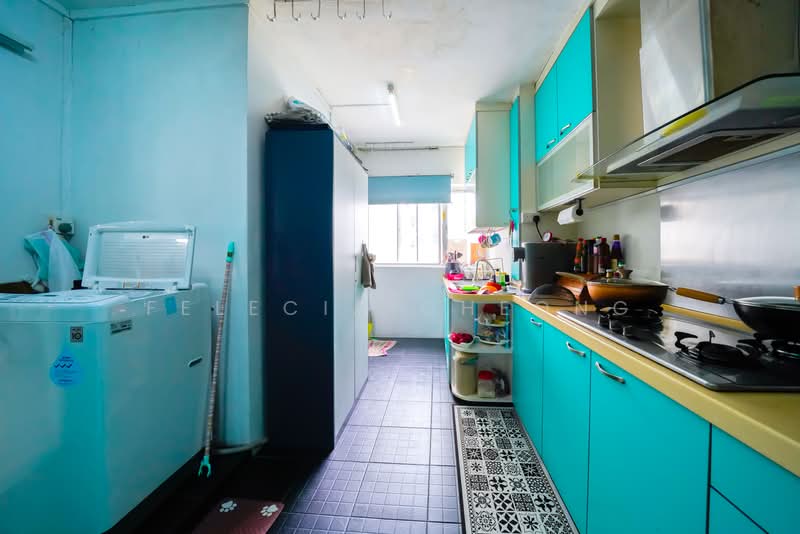 634 Hougang Avenue 8 HDB Flat For Sale at S$ 1,000,000 | PropertyGuru Singapore - Kitchen