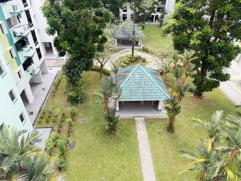 520 Woodlands Drive 14 HDB Flat For Sale at S$ 618,000 | PropertyGuru Singapore - Exterior