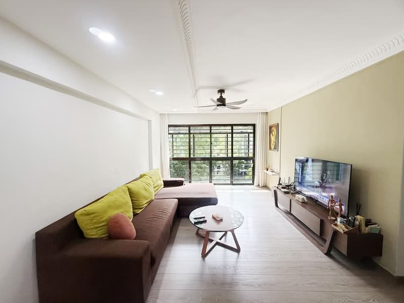 520 Woodlands Drive 14 HDB Flat For Sale at S$ 618,000 | PropertyGuru Singapore - Living Room
