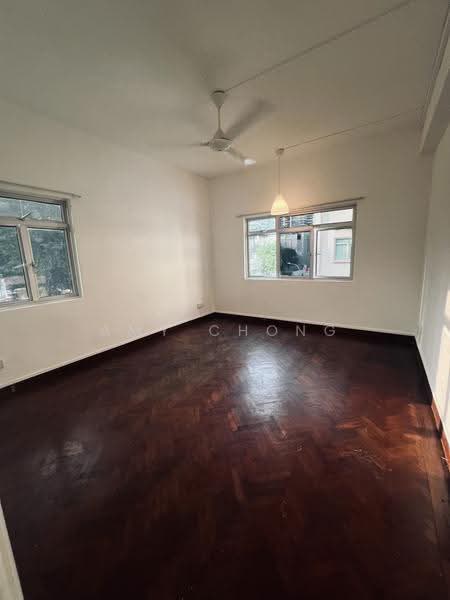 Rainbow Mansions, 122 - 128B, Grange Road, Tanglin / Holland / Bukit Timah, 3 Bedrooms, 1,500 sqft, Condominium For Rent, by Amy Chong, 500092043 - Interior - PropertyGuru.com.sg