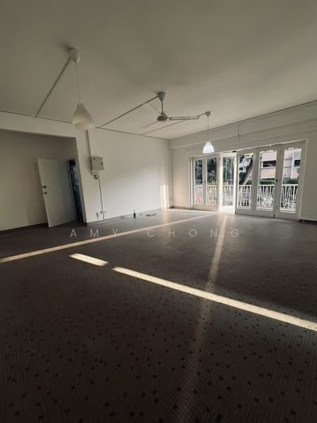 Rainbow Mansions, 122 - 128B, Grange Road, Tanglin / Holland / Bukit Timah, 3 Bedrooms, 1,500 sqft, Condominium For Rent, by Amy Chong, 500092043 - PropertyGuru.com.sg