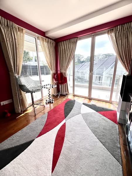 The Greenwood Cluster House For Sale at S$ 3,656,500 | PropertyGuru Singapore - Living Space (3rd floor)