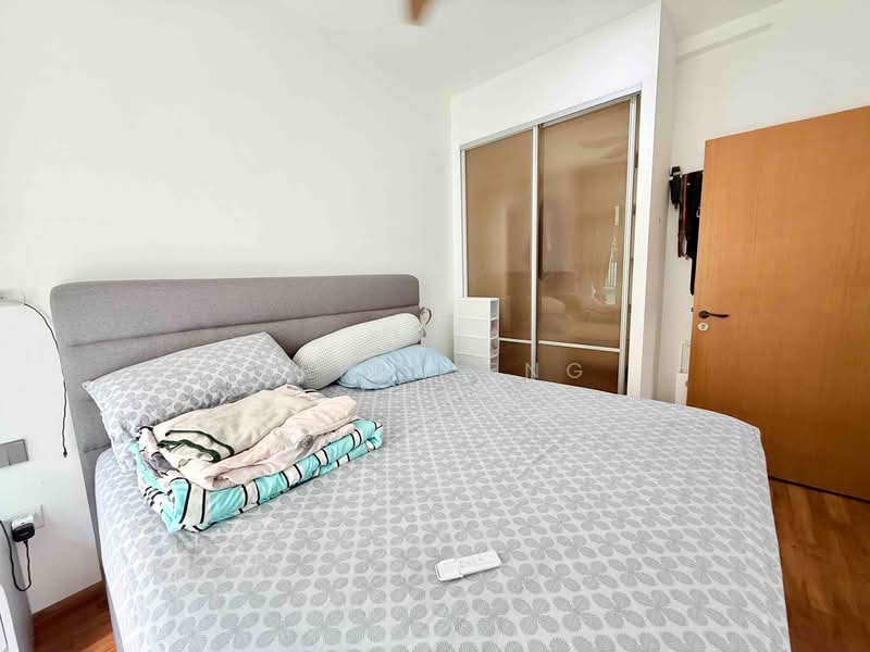 Palm Loft Apartment For Sale at S$ 1,130,000 | PropertyGuru Singapore - Bedroom