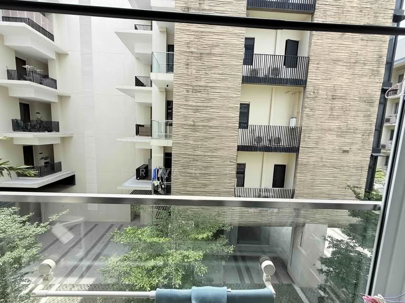 Palm Loft Apartment For Sale at S$ 1,130,000 | PropertyGuru Singapore - Exterior