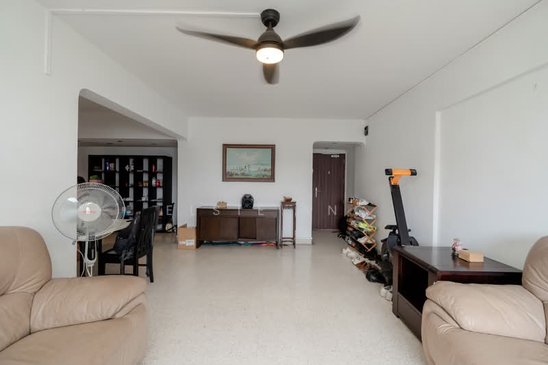 106 Spottiswoode Park Road HDB Flat For Sale at S$ 918,000 | PropertyGuru Singapore - Living Room