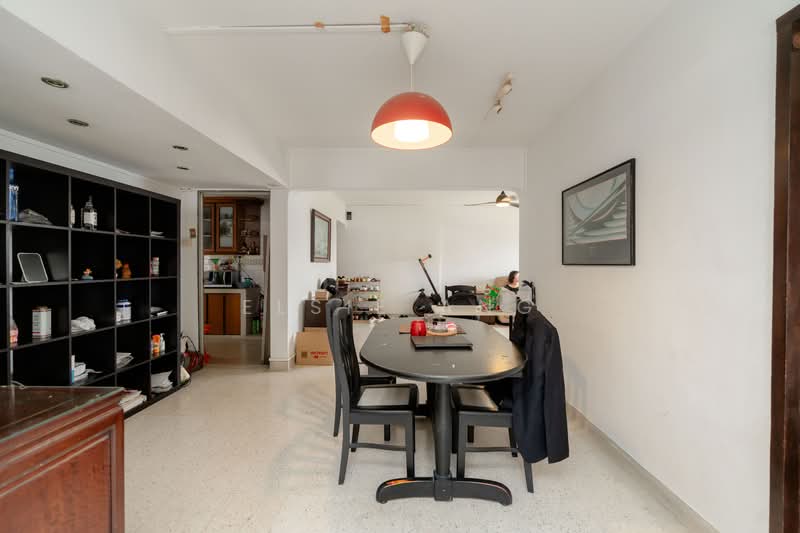 106 Spottiswoode Park Road HDB Flat For Sale at S$ 918,000 | PropertyGuru Singapore - Dining Room