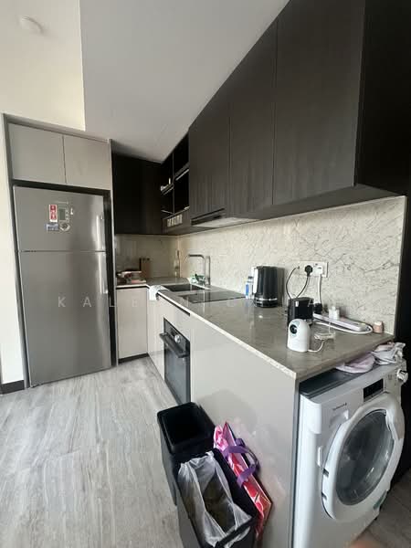 Neu at Novena, 27 Moulmein Rise, 2 Bedrooms, 646 sqft, Condominium For Sale, by Kaleen Chuah, 500092063 - Kitchen - PropertyGuru.com.sg