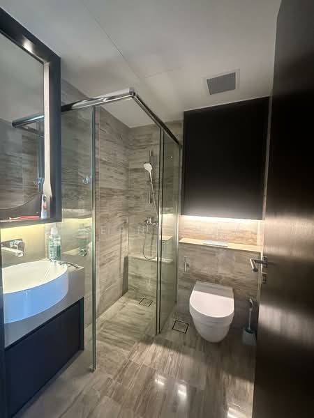 Neu at Novena, 27 Moulmein Rise, 2 Bedrooms, 646 sqft, Condominium For Sale, by Kaleen Chuah, 500092063 - Bathroom - PropertyGuru.com.sg