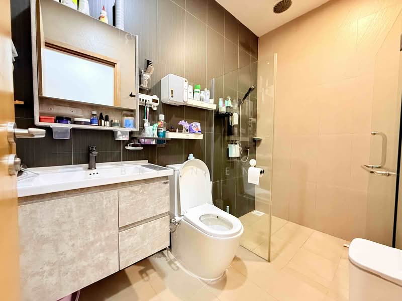 Palm Loft, 136 Joo Chiat Terrace, 2 Bedrooms, 689 sqft, Apartment For Rent, by Brian Eng, 500092076 - Bathroom - PropertyGuru.com.sg