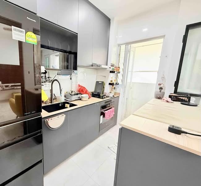 Palm Loft, 136 Joo Chiat Terrace, 2 Bedrooms, 689 sqft, Apartment For Rent, by Brian Eng, 500092076 - Kitchen - PropertyGuru.com.sg