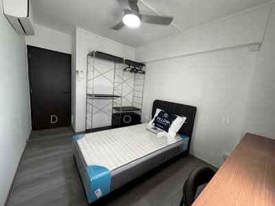 For Rent - 668D Jurong West Street 64