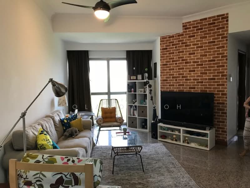 The Bayshore, 28 Bayshore Road, 2 Bedrooms, 980 sqft, Condominium For Rent, by Yolanda Soh, 500092084 - Living Room - PropertyGuru.com.sg