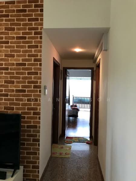 The Bayshore, 28 Bayshore Road, 2 Bedrooms, 980 sqft, Condominium For Rent, by Yolanda Soh, 500092084 - Corridor - PropertyGuru.com.sg