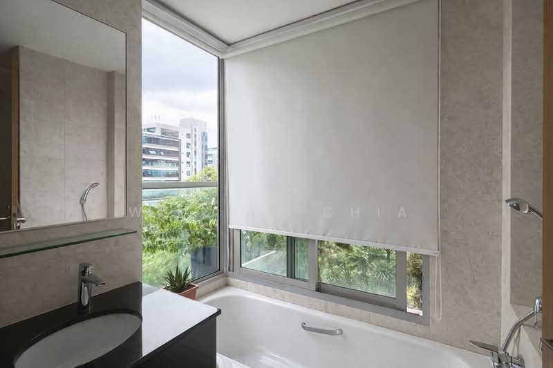 Bishan Point Condominium For Sale at S$ 2,780,000 | PropertyGuru Singapore - Bathroom
